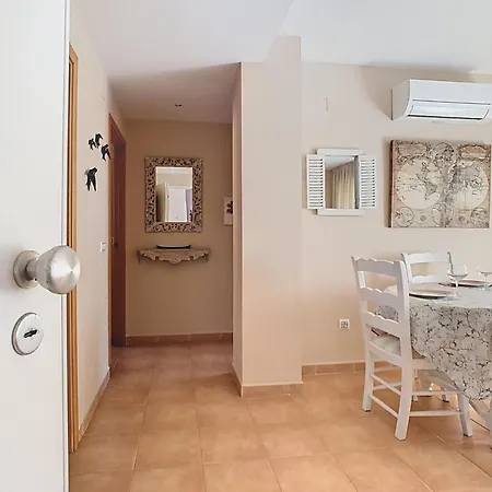 Playasol Montgo View Apartment, Lägenhet Denia